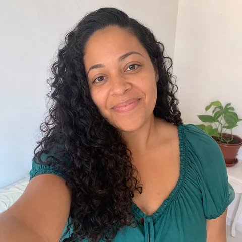 Retrato ilustrativo de Mariana Santos